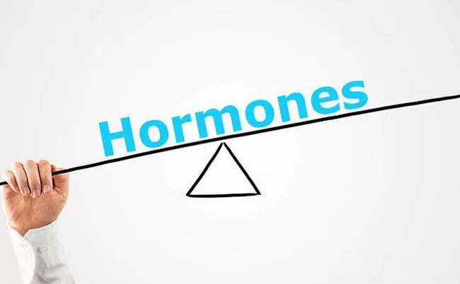 Mất cân bằng hormone sinh dục khiến nhiều nam giới bị đông đặc tinh trùng