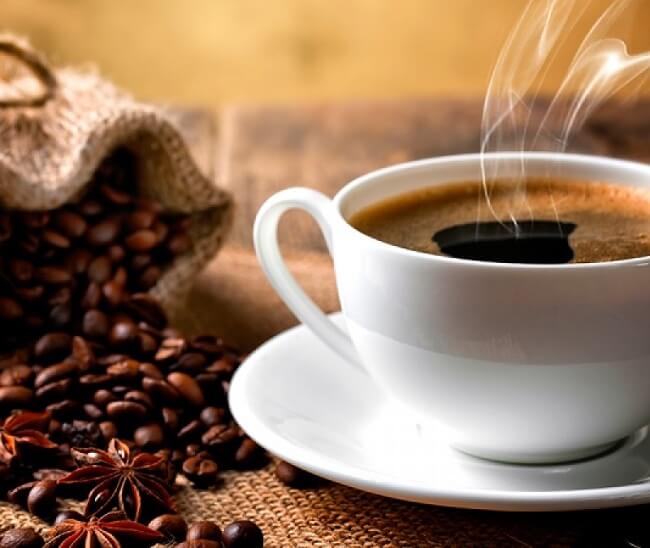 Caffeine làm giảm số lượng tinh trùng ở nam giới.