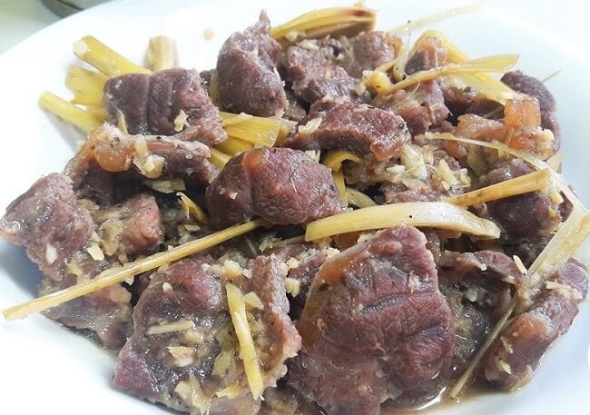 Món bắp bò xào gừng thơm ngon, tốt cho sinh lý nam giới